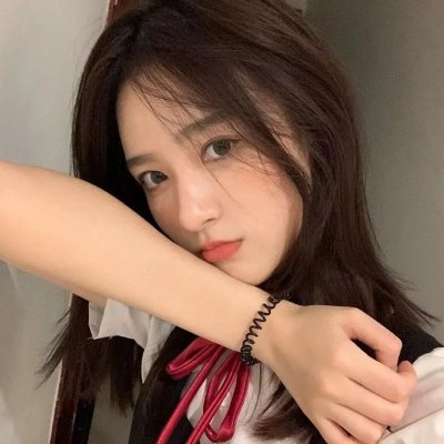向下扭曲